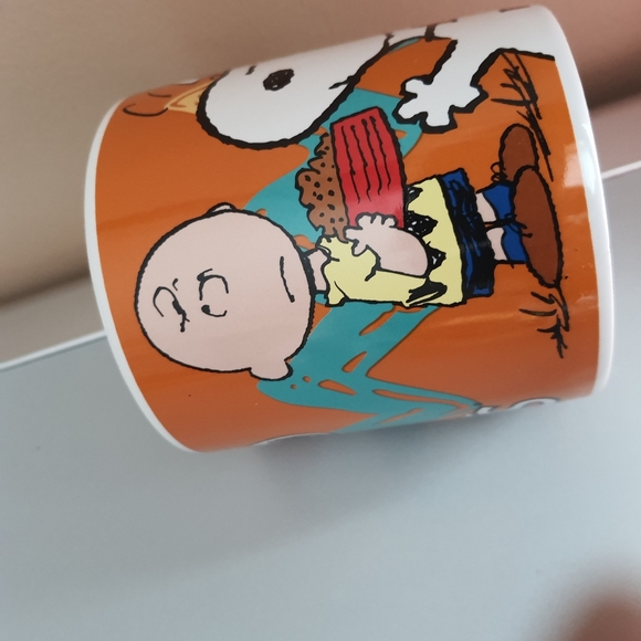 ✨️Host Pick✨️Snoopy Peanuts mug - Picture 2 of 4